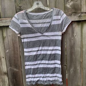 Aeropostale Stripped Tee sz. M
